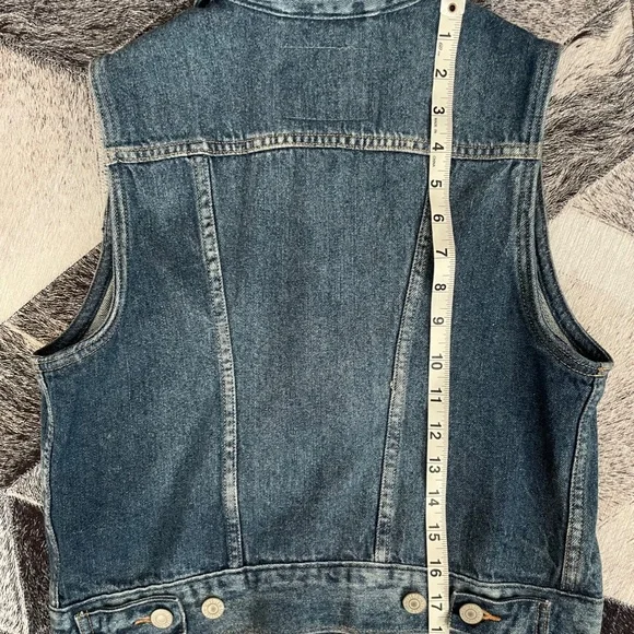LEVIS Denim Vest women  Size S - Picture 3 of 6
